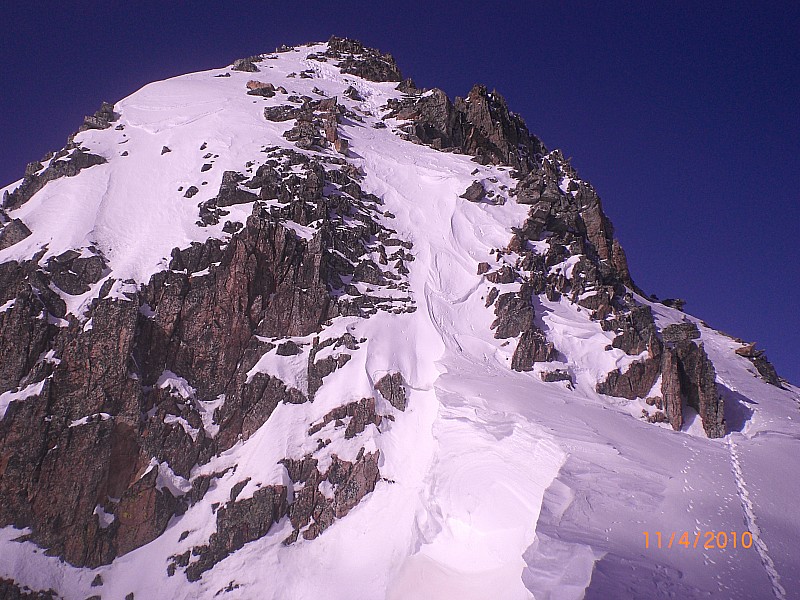 Pic de la Moulinière : Le sommet vu depuis le col.