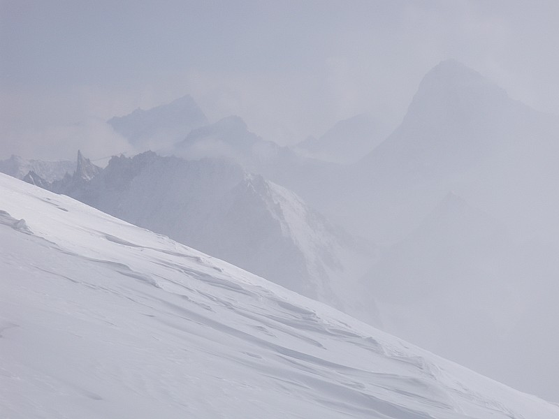la Tsa timide et insolente : une belle petite course de l'été dernier
(voir sortie alpinisme site caf annecy)