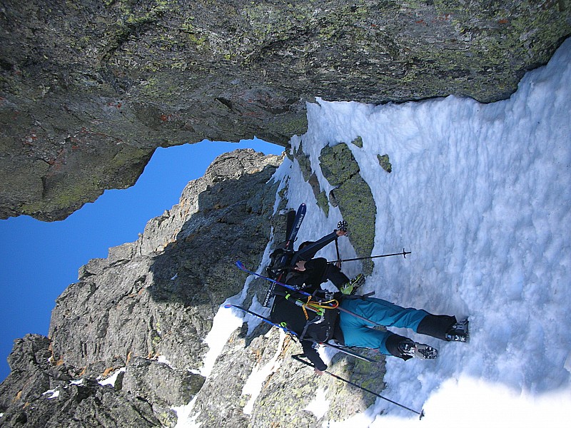 Brèche à Bérard : Phil et Cyril à la montée dans vers la Brèche à Bérard