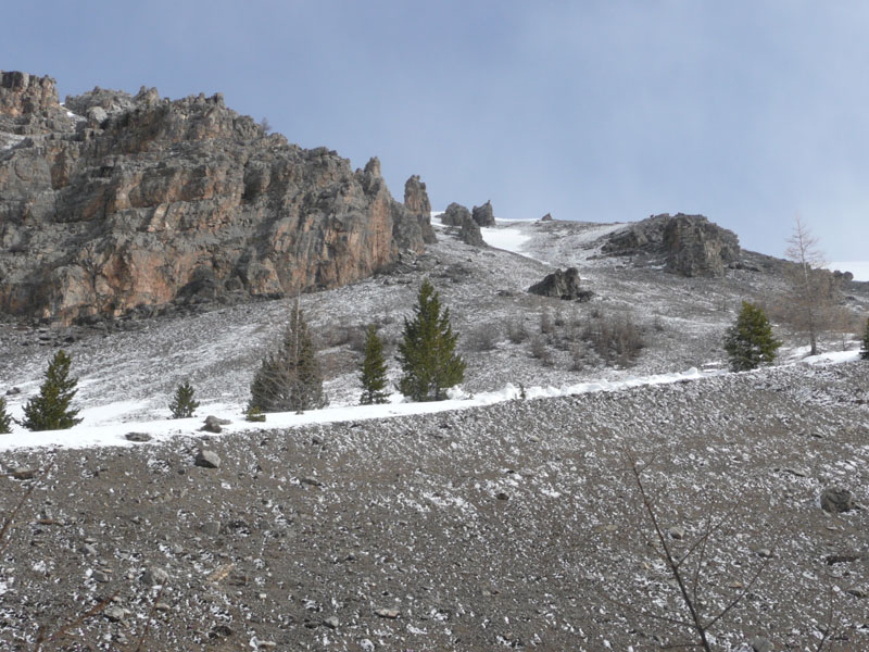 Entrée du Vallon d'Albert : le vent et la fonte ont fait leur effet en versant Sud...