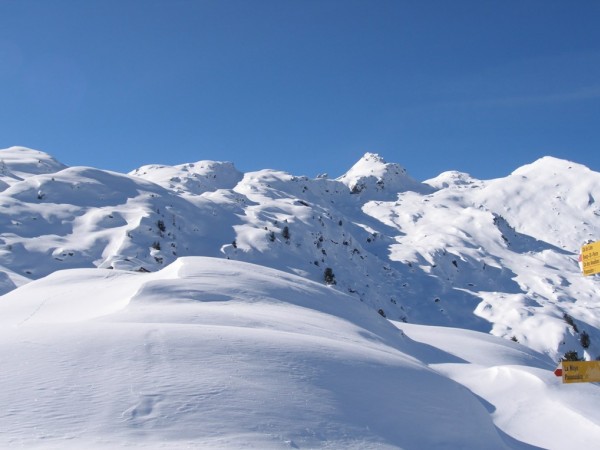 Les champs de neige du Rogneux : Toutes les pentes à droite, sous le Rogneux, c'est de la poudreuse et c'est rien que pour nous deux !!!