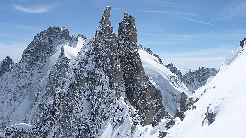 Col des Cristaux : Au fond, le Triolet