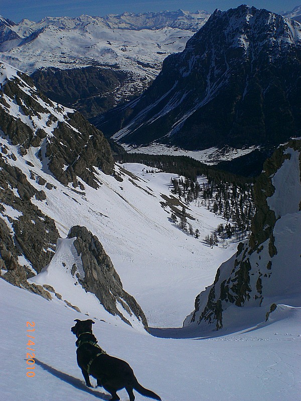 Peygu : Au passage , vue sur le couloir Est.