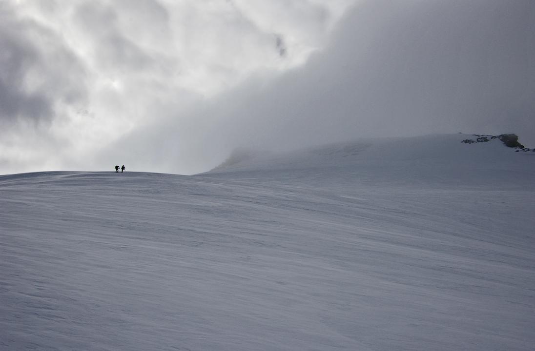 Consultation vers le sommet : Jib et MichelB se consultent à l'approche de la bosse de Maurienne.