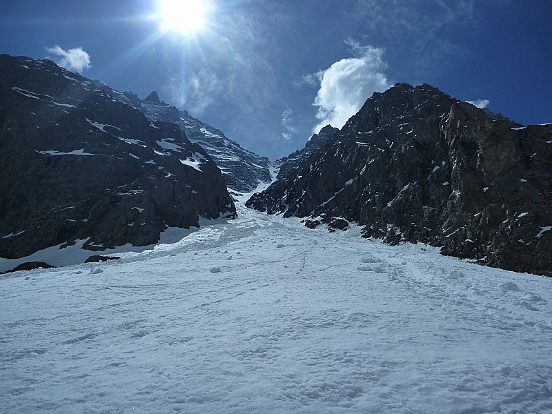col de burlan : à 12h30, c'est plein soleil