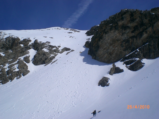 Turge : Vue générale de la face SW