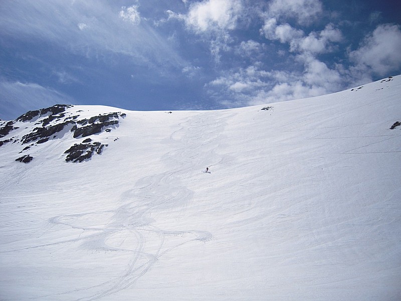 debut de la descente : trés bonne skiabilité