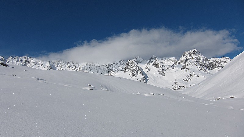 Montée vers le col d'Arsine : en vue du col des Agneaux
