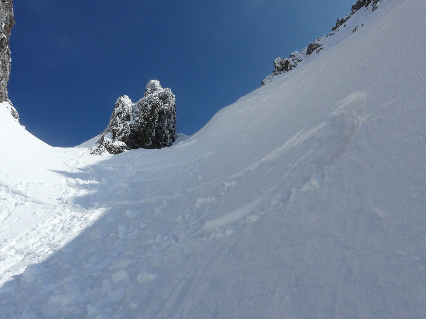 Descente : virages sous la brèche