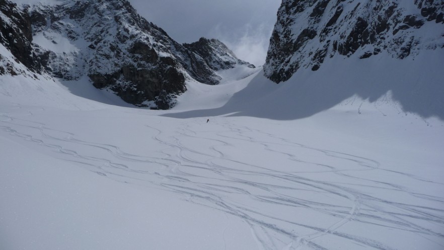 Descente : Du grand ski dans une neige superbe et une ambiance montagne