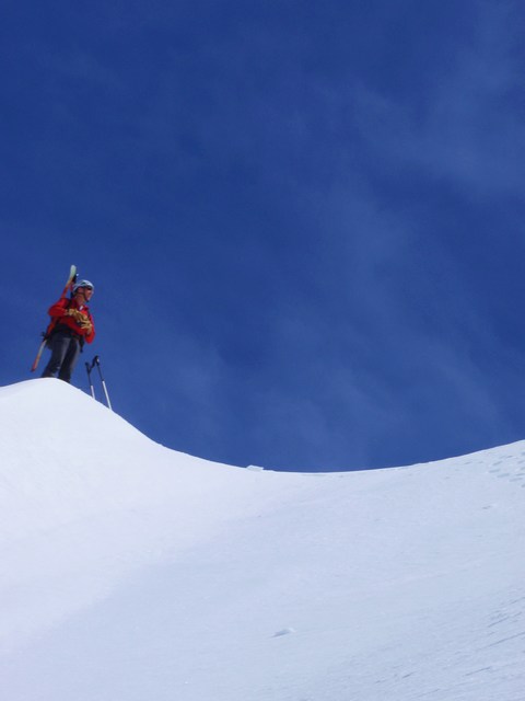 Crête de la Taillante : petite exploration de Patrick sur la gauche, pour faire des photos