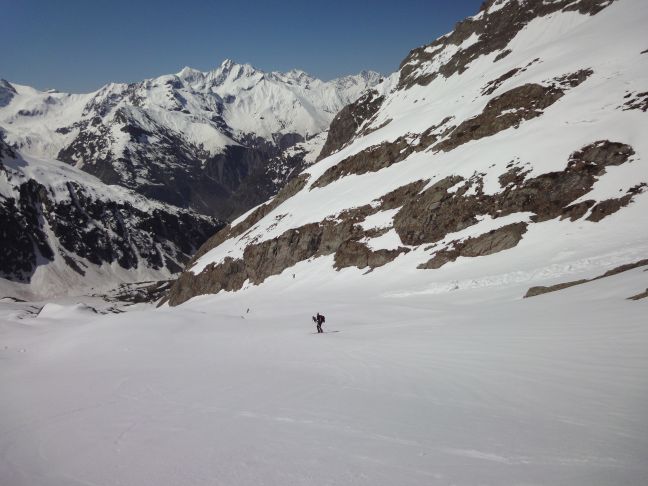 Descente col du chardon : Ski grand large sur moquette de luxe