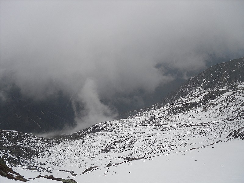 Pétouille le temps se brouille : Mercredi-Pente sous le refuge de l'étang Pinet