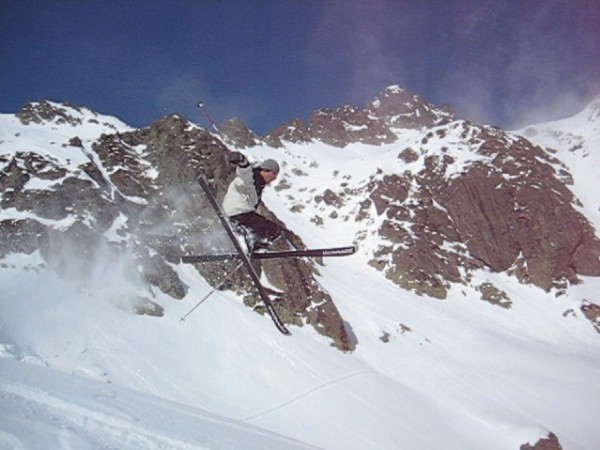 saut Bart-S : Fabien teste son "kick" au col de l'Aigleton ;o)