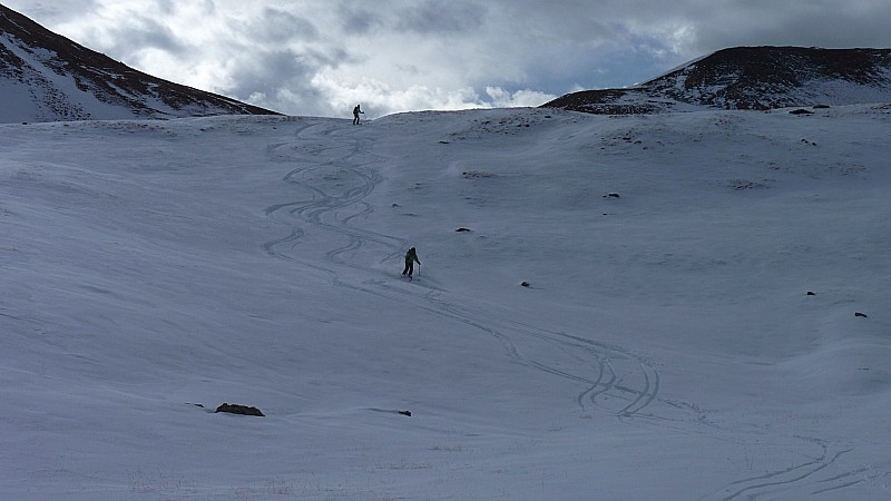 Fanny et Colombine : Neige sympa là et en étant doux, pas de touchettes!
