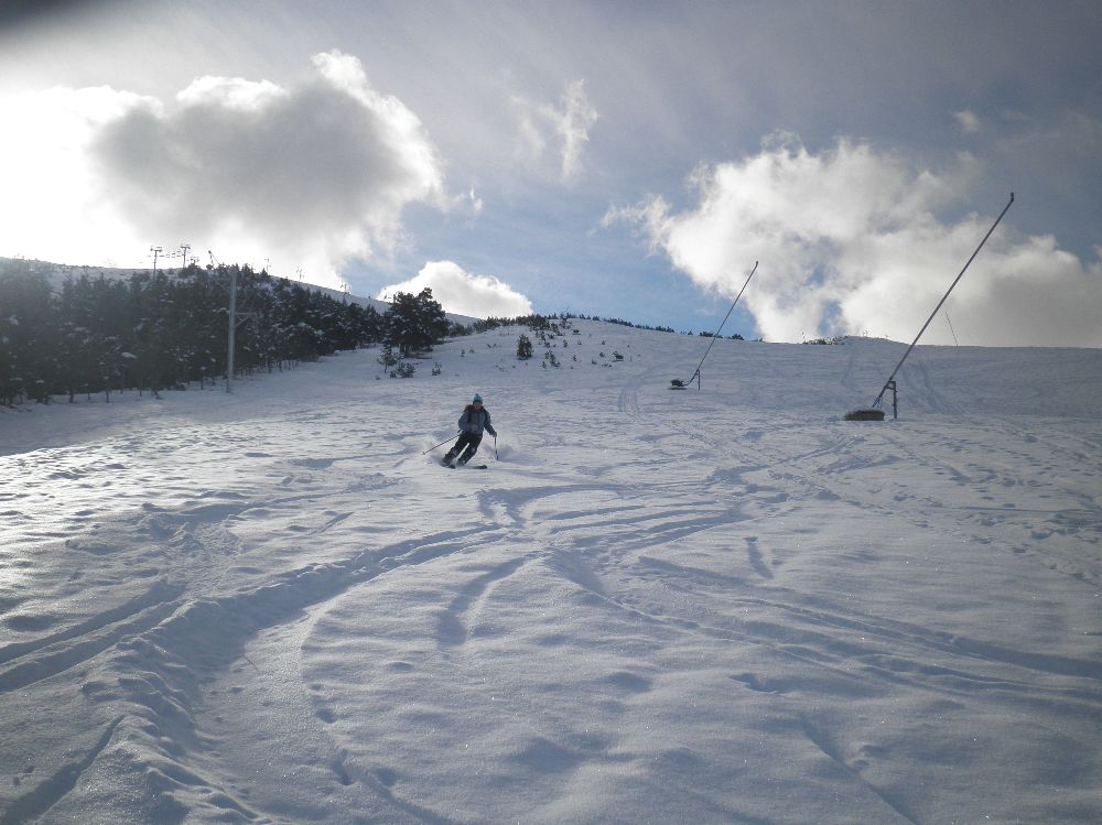 ski 25/11 : neige bien trafollée dans le bas des pistes