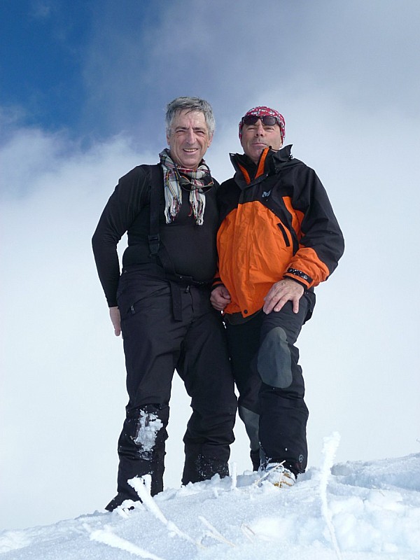 Dôme : The team on summit