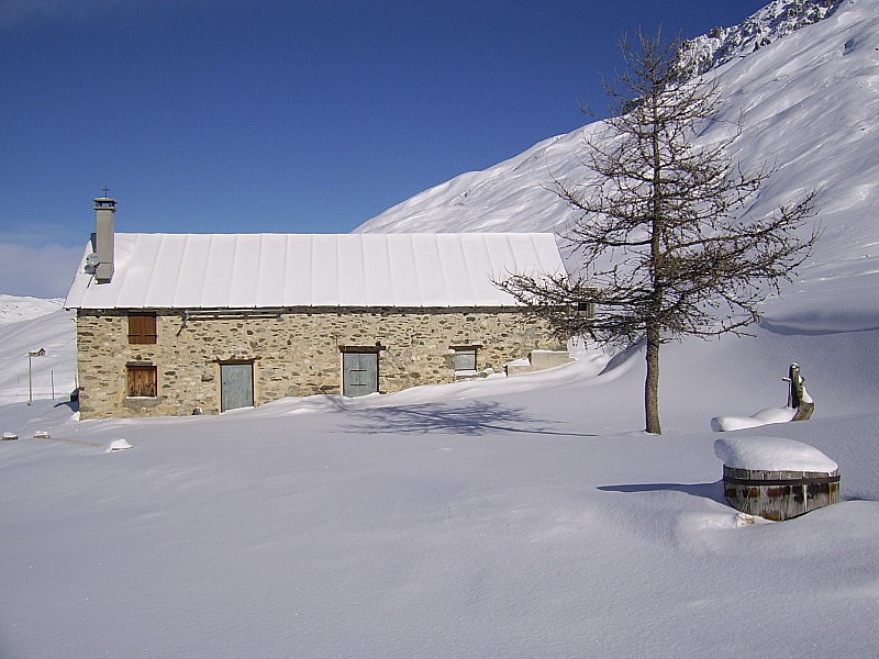 maison de plan lachat : enneigement pas énorme