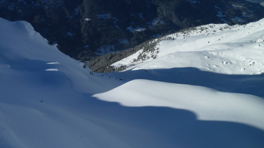 Vers Tigneux : La combe est à nos pieds