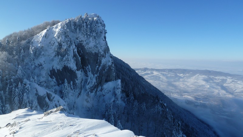 Molard Noir : Molard Noir depuis le sommet 1400.