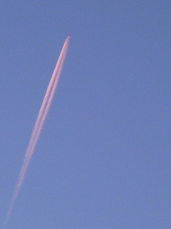Départ : C'est l'heure à laquelle les avions repeignent le ciel en rose