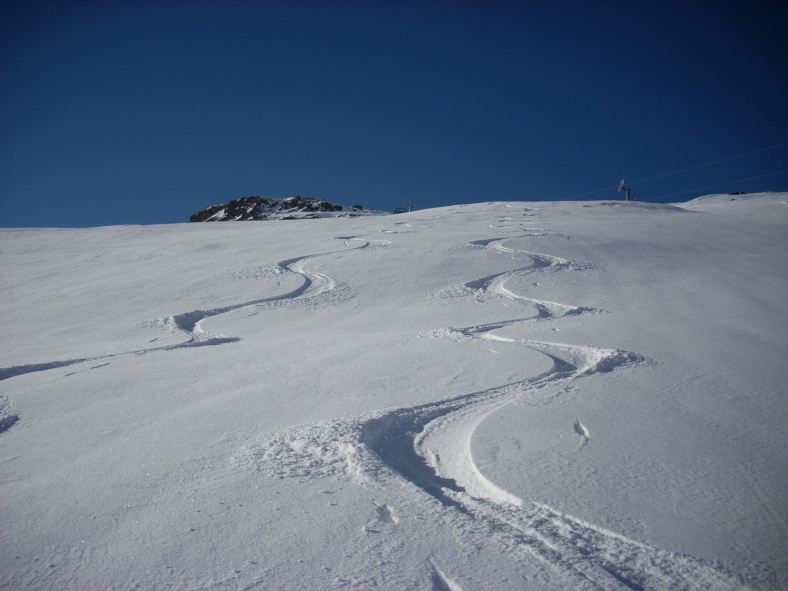 Aiguillettes des Posettes : Une neige aussi facile à skier, c'est limite indécent !! :-)