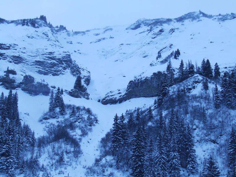 Mont Vores : sous la Face N du Sangle, il n'y a pas énormement de neige ...