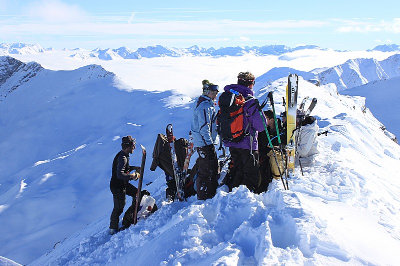 Le groupe au complet (on the summit)