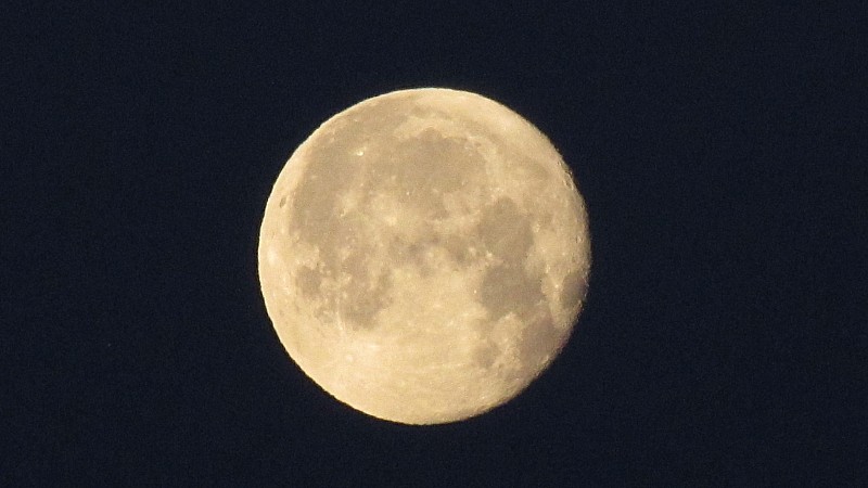 Tete du lauzarot : Pleine lune au départ de la maison