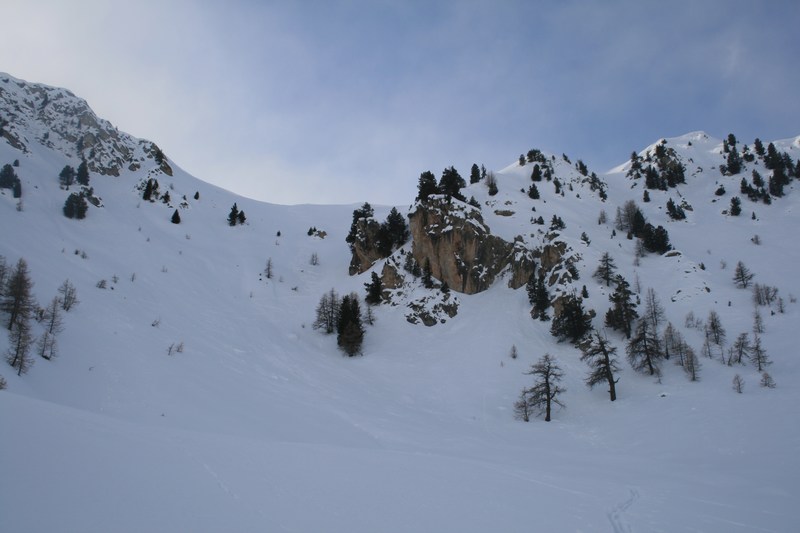 Cros de Beaubarnon : il faut passer pour retrouver le soleil.