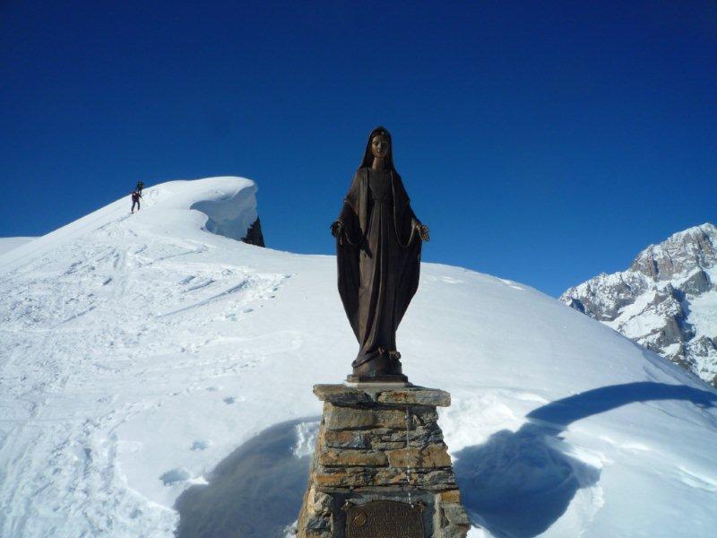 Mt Crammont : la vierge du sommet