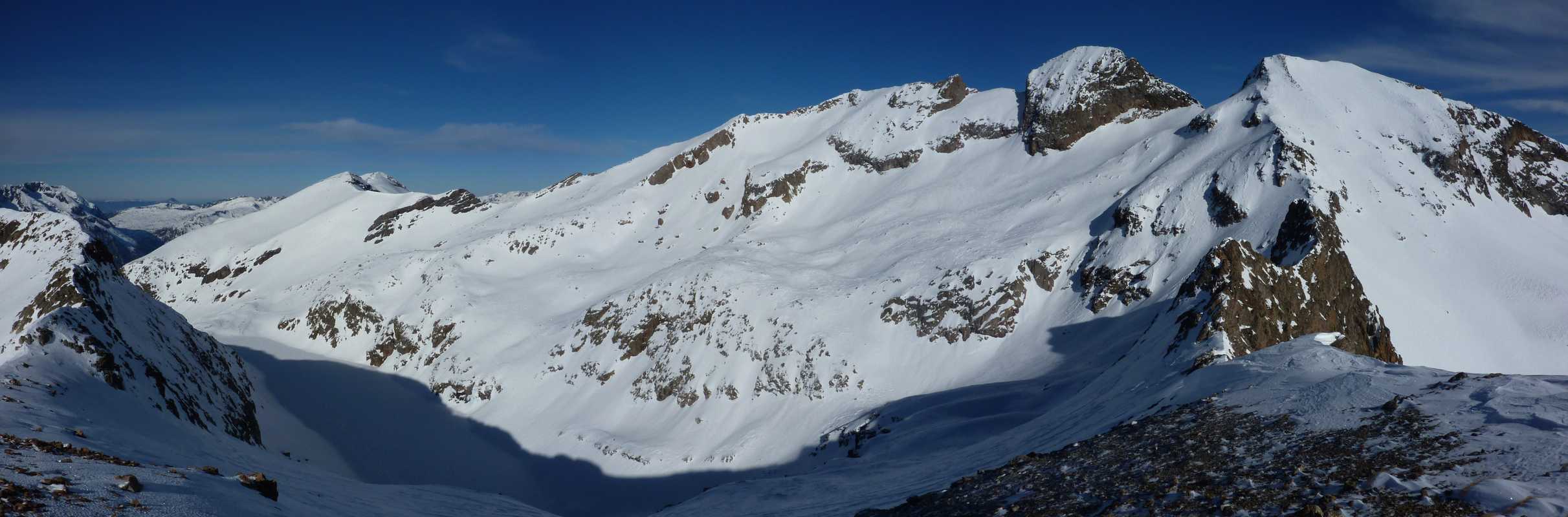 Neyrard : Vue N0 : Pic du col d'Ornon, Rochail, Malhaubert, Confolant