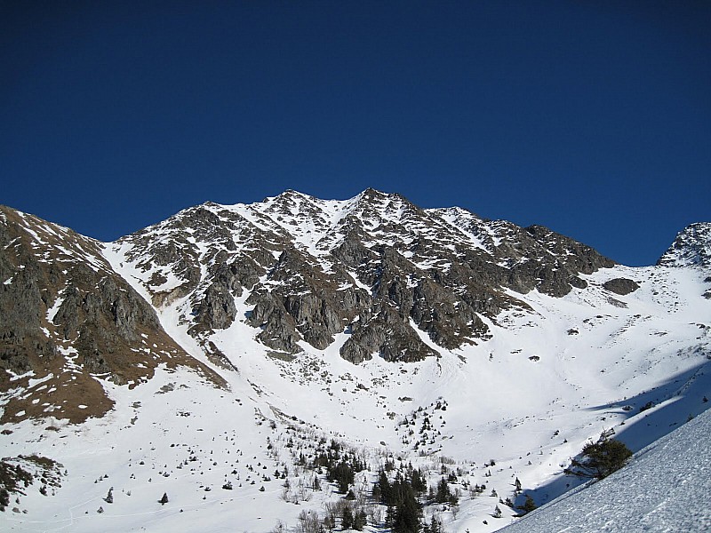 Le couloir vue du bas. : Belle descente.