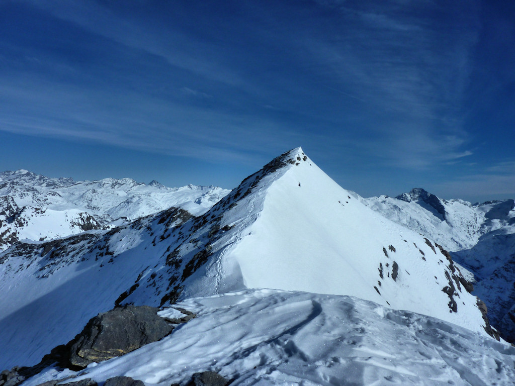De l'antécime : La Pointe Sud-Ouest du Châtelard (3479 m)