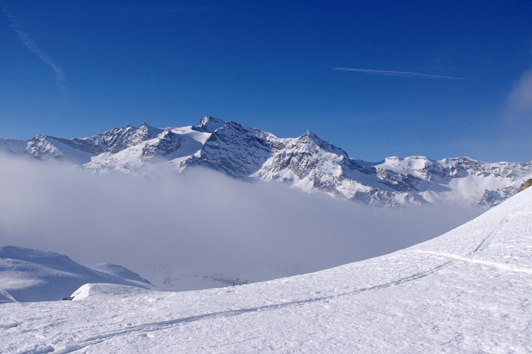 la nebbia arriva : Course poursuite avec la nebbia... devinez qui aura le dessus?!?