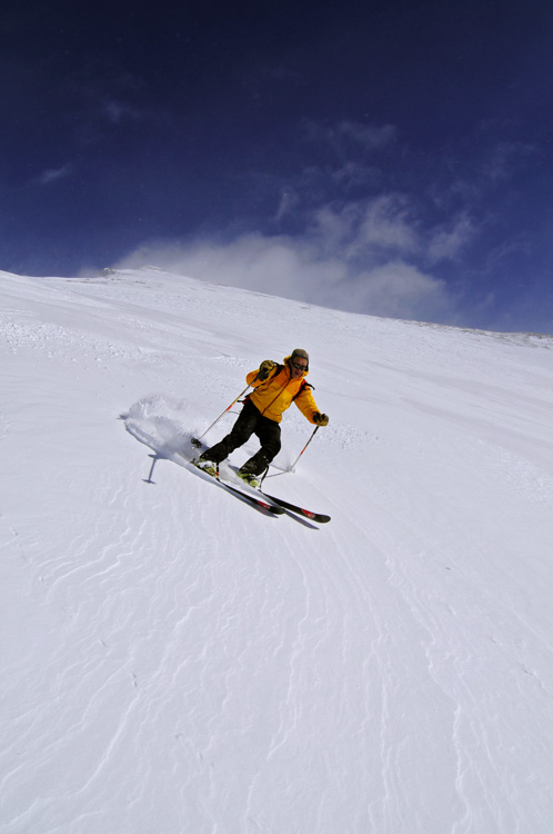 Polverosa : Bonne peuf face à la mer sous le sommet !
