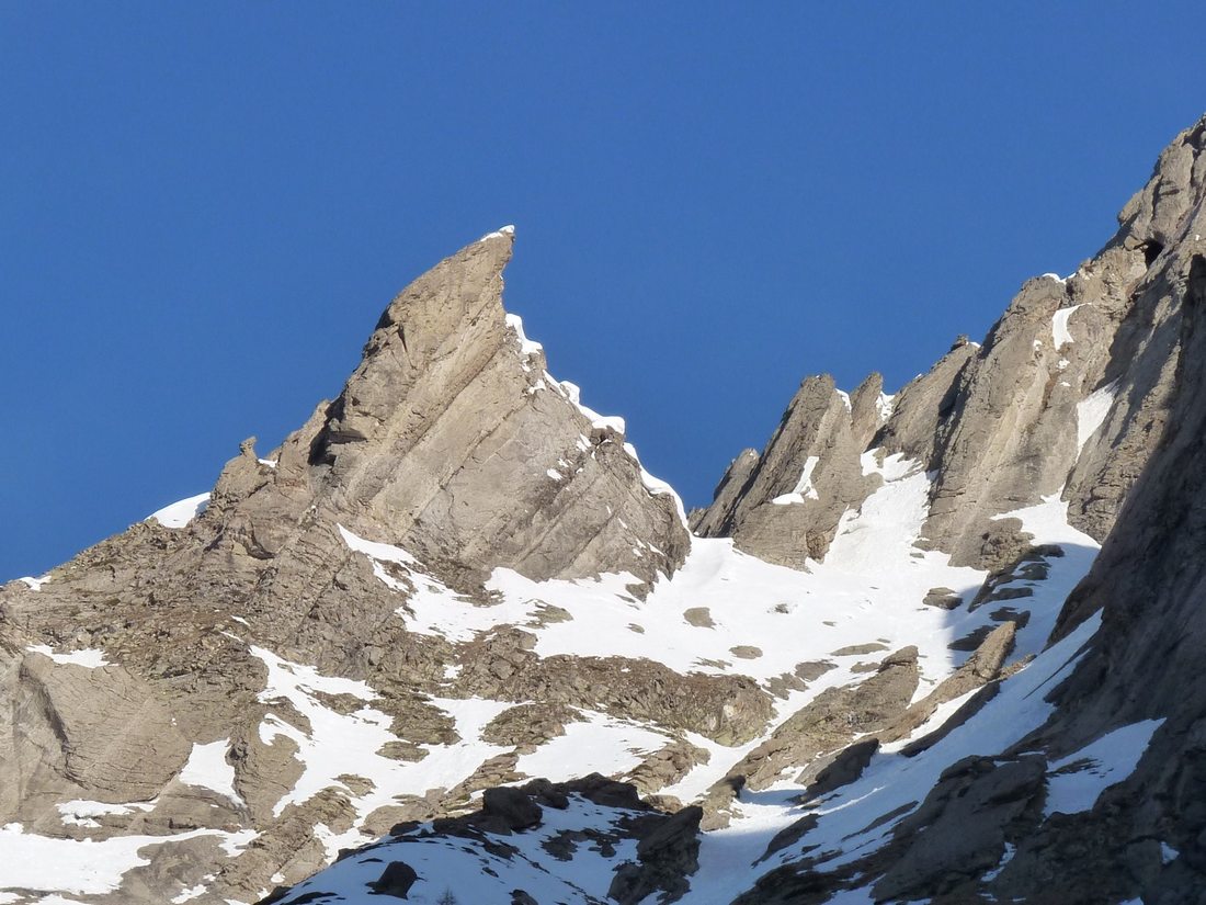 Aiguilles : Y en a de partout !!!