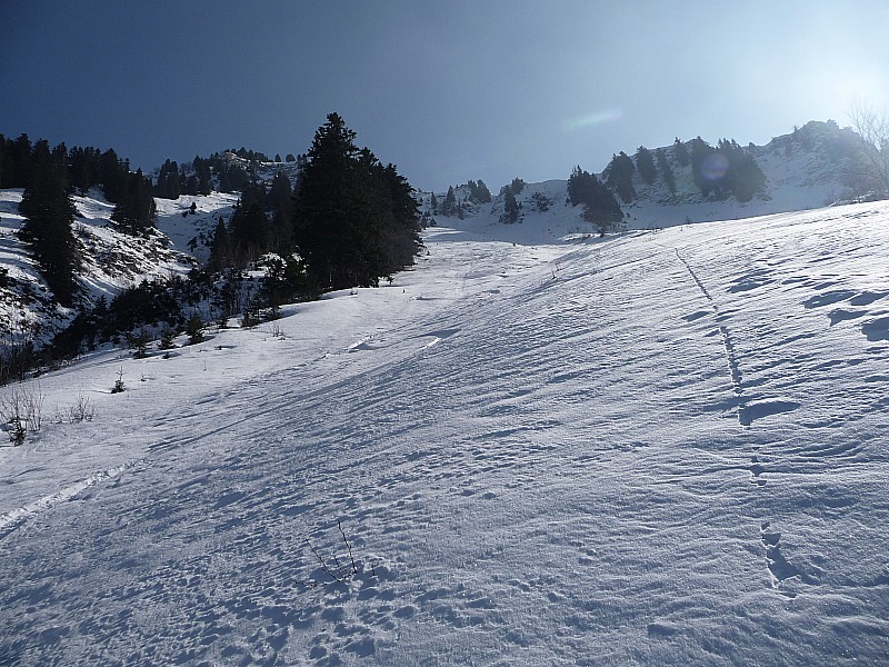 couloir de claret : que du bonheur : de la bonne poudre et entièrement vierge de trace