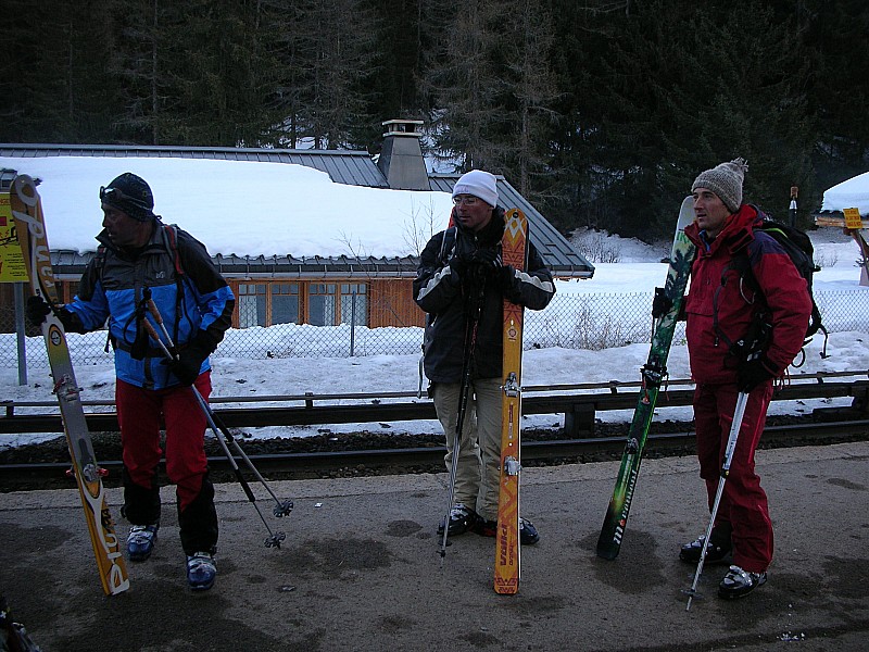 Pointe A. Favre : Gare du Buet: retour sur Cham