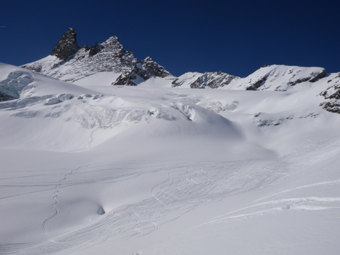 on s'approche : des aiguilles rouges d'Arolla