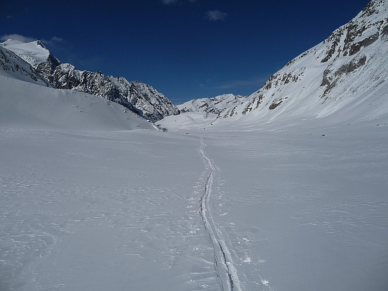 le haut glacier d'Arolla : ...long et plat !