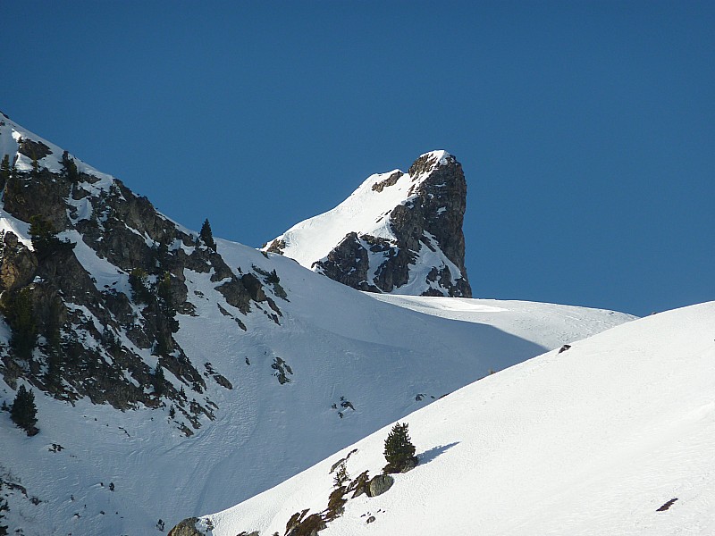 Roche Blanche : Petit sommet, grands effets