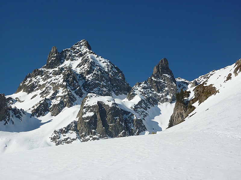 Vu du lac : Grand Pic et Pic Lamartine (objet de la boucle du jour)