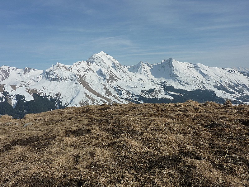 au sommet de Sulens : ça sent le printemps... Repérage pour le WE