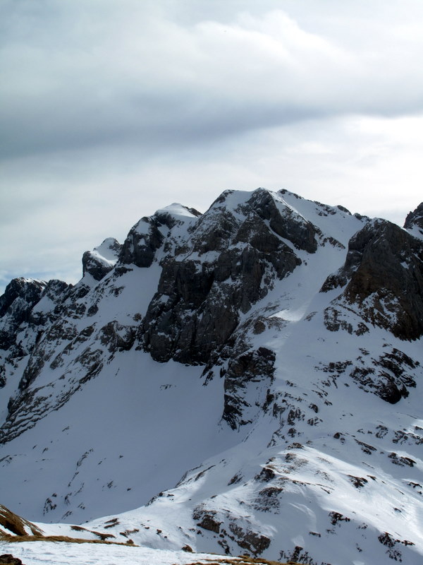 Sommet de Bostan : La Dent du Signal, pas beaucoup de neige