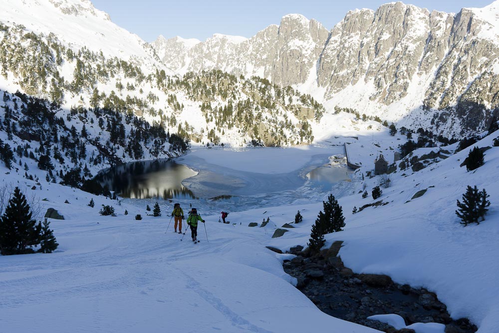 Sous le Lac des Cap des Porth : et le lac de Restanca plus bas