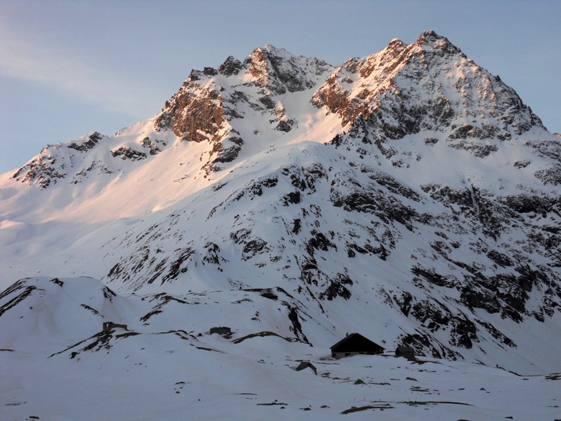 Refuge de l'Alpe de Villard : Devant le Pic de Chamoissière