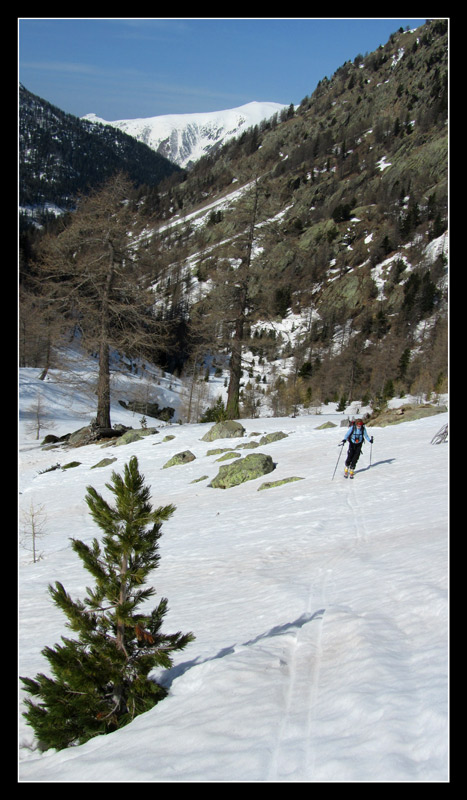 Montée : En bas, y'en a plus pour longtemps
