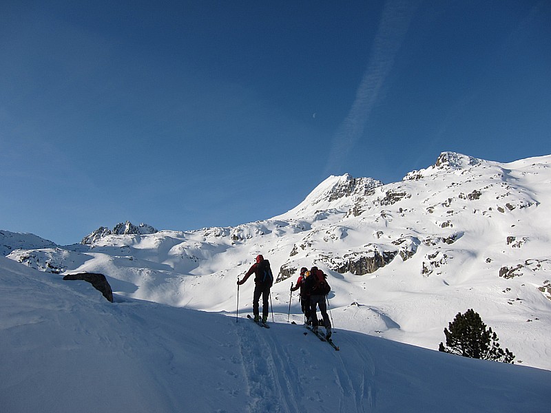 La Ratera : prend le soleil de bonne heure