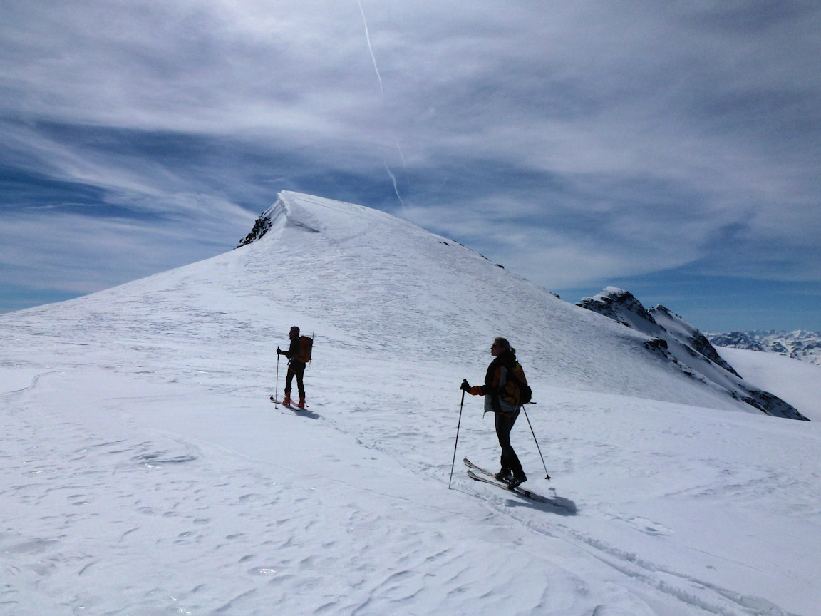 Dôme de l'Arpont (3599 m) : Une montée finale en pente douce.